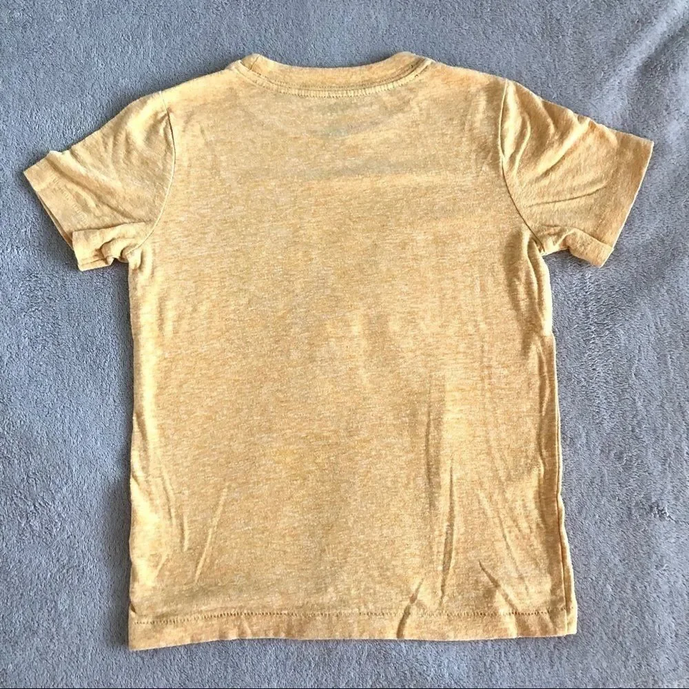 Carter’s Rafting graphic T-shirt